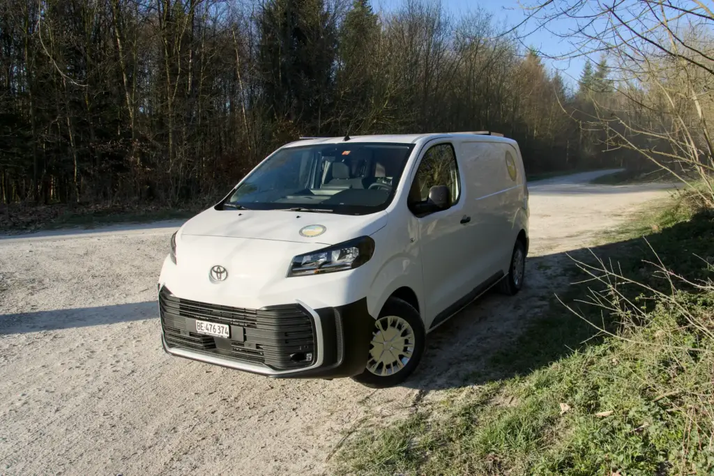 toyota-camper